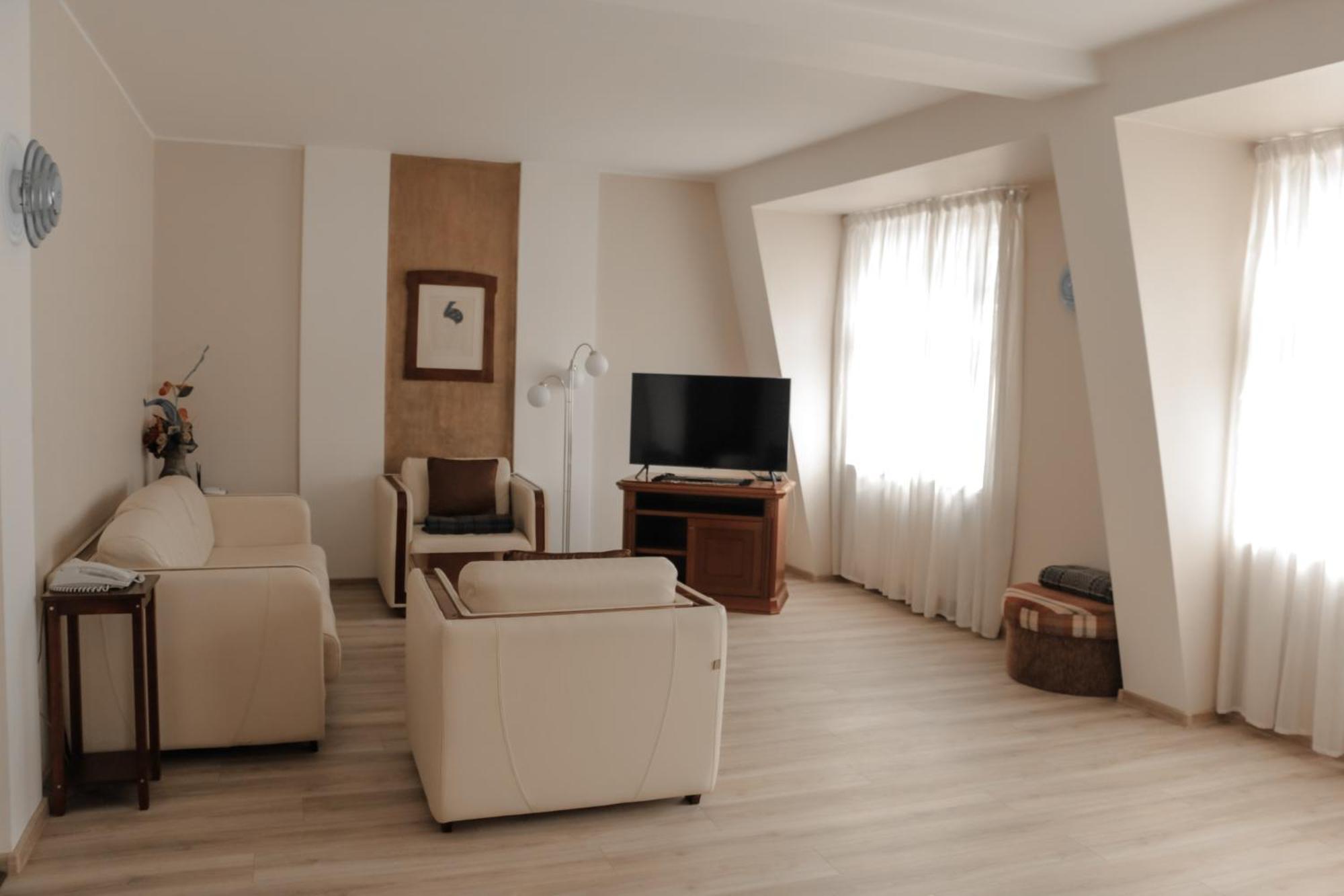 Riverside Apartments Thalia Карловы Вары Экстерьер фото